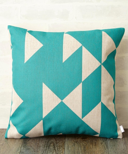 Jubilee（ジュビリー）の「北欧デザイン クッションカバー（クッション/クッションカバー・レディース・レッド/オフホワイト/ピンク/ブルー/ホワイト×ブラック/ナチュラル/カラフル/ブラック×ブルー/イエロー/ブラック×ホワイト/レッド系その他/ホワイト系その他/マスタード/レモンイエロー/ブラック/ピンク系その他/ダークパープル/ミント/ネイビー/ネイビー×ホワイト/ロイヤルブルー/ダークグリーン/ダークオレンジ/グリーン/パープル/ブラック系その他/イエロー×グレー/ダークブラウン/オレンジ/ブラウン・FREE）」の13枚目の写真