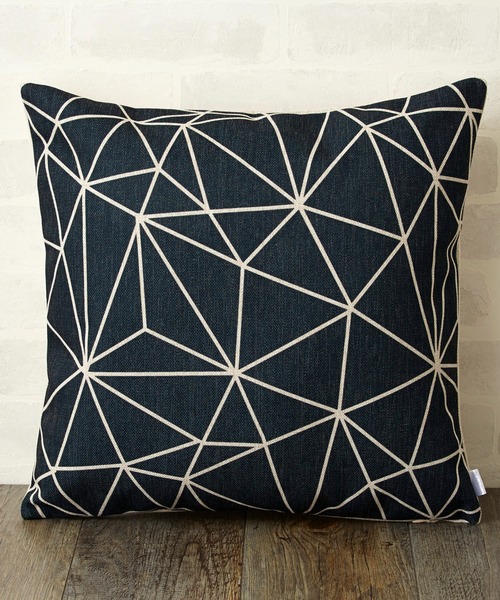 Jubilee（ジュビリー）の「北欧デザイン クッションカバー（クッション/クッションカバー・レディース・レッド/オフホワイト/ピンク/ブルー/ホワイト×ブラック/ナチュラル/カラフル/ブラック×ブルー/イエロー/ブラック×ホワイト/レッド系その他/ホワイト系その他/マスタード/レモンイエロー/ブラック/ピンク系その他/ダークパープル/ミント/ネイビー/ネイビー×ホワイト/ロイヤルブルー/ダークグリーン/ダークオレンジ/グリーン/パープル/ブラック系その他/イエロー×グレー/ダークブラウン/オレンジ/ブラウン・FREE）」の5枚目の写真