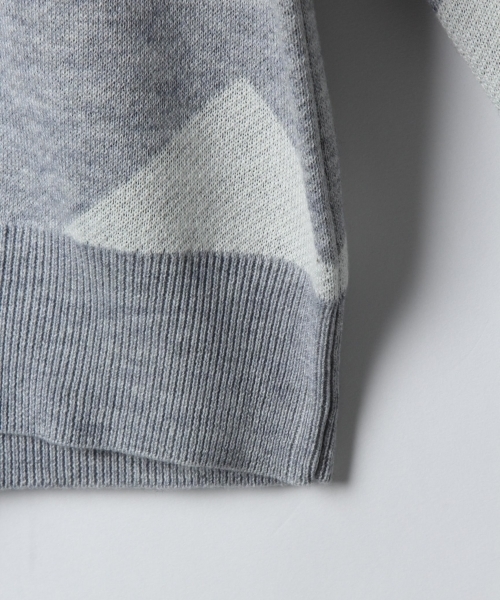 RAGEBLUE（レイジブルー）の「幾何学柄ジャガードニットクルー/772428（ニット/セーター・メンズ・ブルー/グレー/ブラック・LARGE/MEDIUM/SMALL）」の8枚目の写真