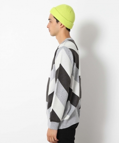 RAGEBLUE（レイジブルー）の「幾何学柄ジャガードニットクルー/772428（ニット/セーター・メンズ・ブルー/グレー/ブラック・LARGE/MEDIUM/SMALL）」の13枚目の写真