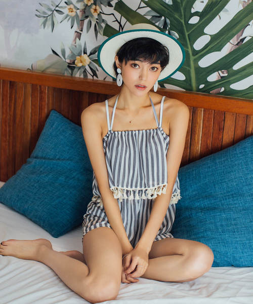 セール 4点セット レディース 水着 ロンパースビキニ 水着 水着 Angel Luna エンジェルルナ のファッション通販 Zozotown セール 4点セット レディース 水着 ロンパースビキニ 水着 水着 Angel Luna エンジェルルナ のファッション通販 Zozotown