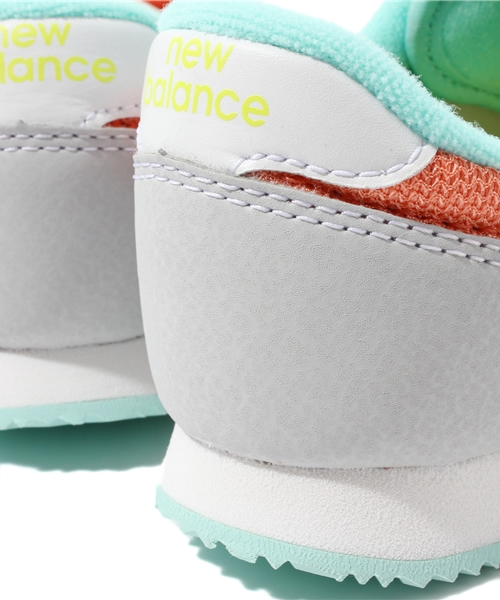 NEW BALANCE(ニューバランス)の「◎◎NEW BALANCE / "KV620" (17~21cm)(スニーカー・キッズ・レッド/オレンジ系その他/ブルー/パープル/レッド系その他/オレンジ/ブルー系その他/その他1・17/17.5/18/18.5/19/19.5/20/20.5/21)」の14枚目の写真