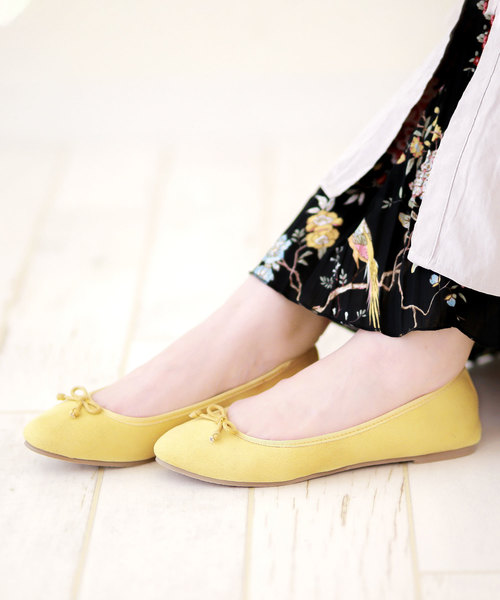 menue(メヌエ)の「フラット ラウンドトゥ バレエシューズ(バレエシューズ・レディース・シルバー/ブラック系その他/イエロー/レッド/ドット/ライトグレー/コーラルピンク/ホワイト/ブラック/レオパード/その他/ラベンダー/ピンクベージュ/ブルー/グレイッシュベージュ/チェック/ブラック系その他2/パープル系その他/オレンジ系その他/ダークブラウン/その他1/グレイッシュブルー/ダークグリーン/アニマル/その他2・22.0cm/23.0cm/25.0cm/22.5cm/24.0cm/25.5cm/26.0cm/23.5cm/21.5cm/24.5cm/26.5cm/27.0cm)」の14枚目の写真