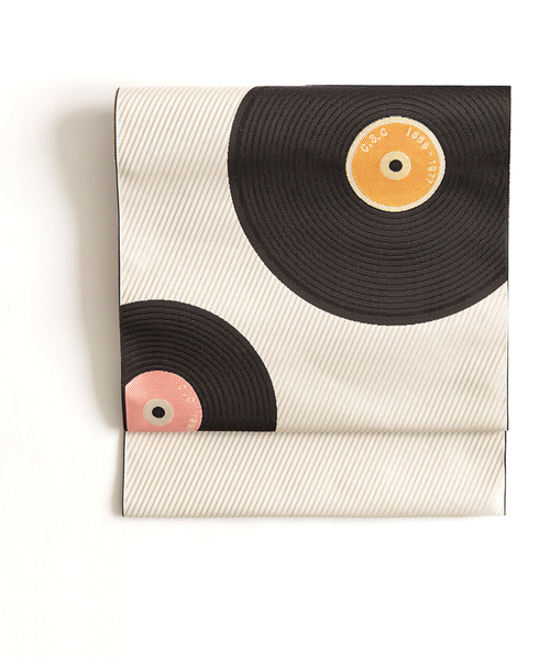 KIMONO MODERN�i�L���m���_���j�́u�������É���-�A�[���f�R�E���R�[�h�i�a�������j�v�b�z���C�g×�u���b�N