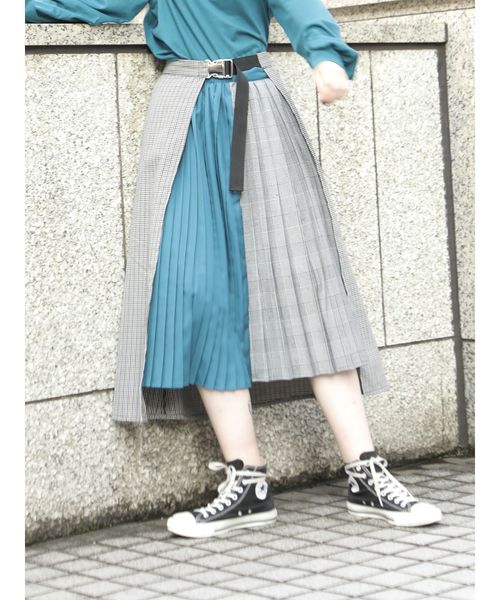 jouetie（ジュエティ）の「レイヤードプリーツスカート（スカート・レディース・ブラック/パープル/その他1・MEDIUM）」の3枚目の写真