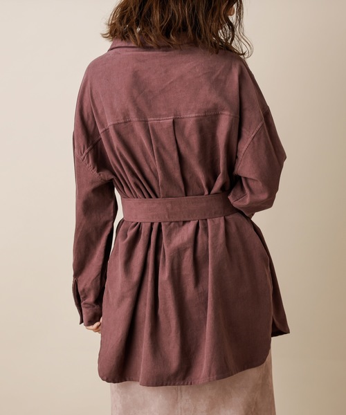 natural couture（ナチュラルクチュール）の「共ベルト付きコーデュロイシャツ（シャツ/ブラウス・レディース・アイボリー/ブラウン/パープル・FREE）」の18枚目の写真