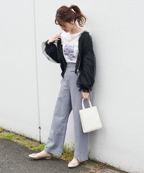 one after another NICE CLAUP（ワンアフターアナザーナイスクラップ）の「リボン付き合皮編みミニショルダーバッグ（ショルダーバッグ・レディース・オフホワイト/ブラウン/ベージュ・FREE）」の14枚目の写真