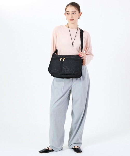 レスポートサック　パフィーブロッサムズ　ブラック　ショルダーバッグ 日本限定】DELUXE EVERYDAY BAG パフィーブロッサムズ