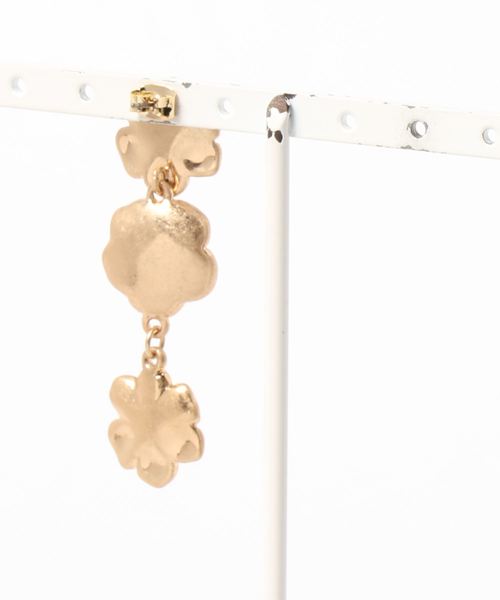 flower（フラワー）の「サマーフラワーズピアス（ピアス（片耳用）・レディース・ゴールド・FREE）」の2枚目の写真