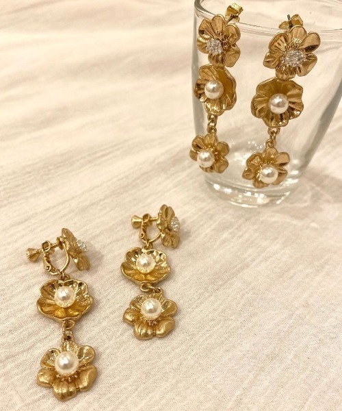 flower（フラワー）の「サマーフラワーズピアス（ピアス（片耳用）・レディース・ゴールド・FREE）」の9枚目の写真