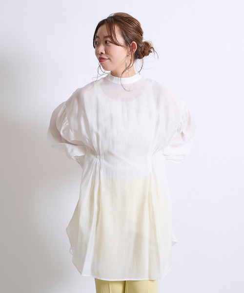 DouDou(ドゥドゥ)の「【WEB限定】【前後2WAY】バックボタンタックブラウス(シャツ/ブラウス・レディース・ベージュ/グリーン/ホワイト・FREE)」の4枚目の写真