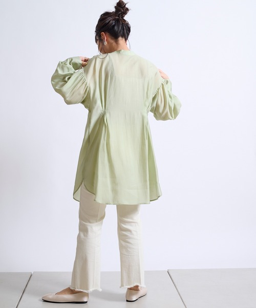 DouDou(ドゥドゥ)の「【WEB限定】【前後2WAY】バックボタンタックブラウス(シャツ/ブラウス・レディース・ベージュ/グリーン/ホワイト・FREE)」の18枚目の写真