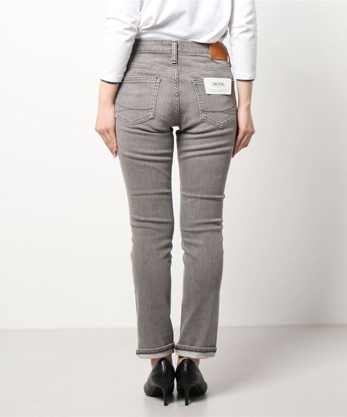 SOMETHING（サムシング）の「【SOMETHING】ＴＡＰＥＲＥＤ　ＳＴＲＡＩＧＨＴ（デニムパンツ・レディース・ベージュ/ブラウン/ブルー・SMALL/MEDIUM）」の5枚目の写真