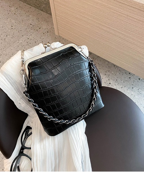 TABI PAL（タビパル）の「2wayチェーン がま口ショルダーバッグ（ショルダーバッグ・レディース・ベージュ/イエロー/グリーン/アイボリー/ブラック・FREE）」の3枚目の写真