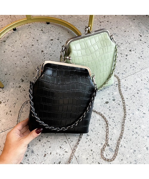 TABI PAL（タビパル）の「2wayチェーン がま口ショルダーバッグ（ショルダーバッグ・レディース・ベージュ/イエロー/グリーン/アイボリー/ブラック・FREE）」の7枚目の写真