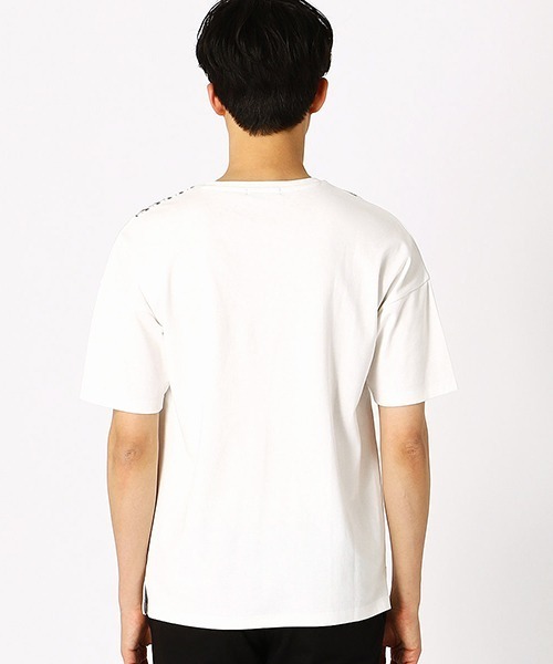 COMME CA ISM(コムサイズム)の「異素材 コンビTシャツ(Tシャツ/カットソー・メンズ・ホワイト/ブラック・MEDIUM/LARGE/X-LARGE)」の11枚目の写真