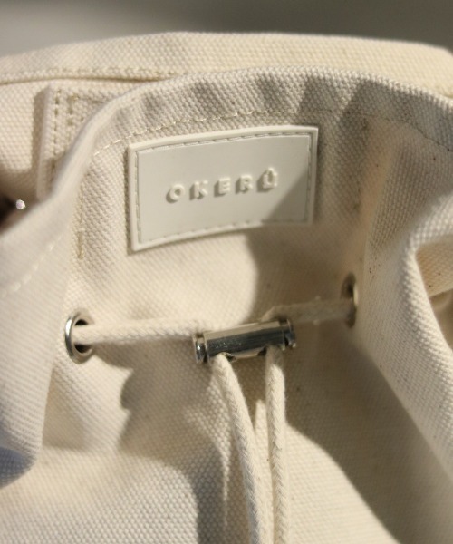 OKERU(オケル)の「OKERU/オケル/別注2way巾着バッグ/C-2(ショルダーバッグ・レディース・ホワイト/ブラック/カーキ・FREE)」の4枚目の写真