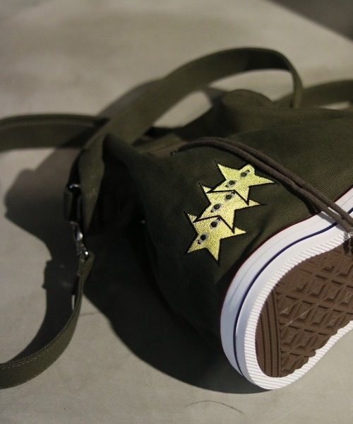 OKERU(オケル)の「OKERU/オケル/別注2way巾着バッグ/C-2(ショルダーバッグ・レディース・ホワイト/ブラック/カーキ・FREE)」の18枚目の写真