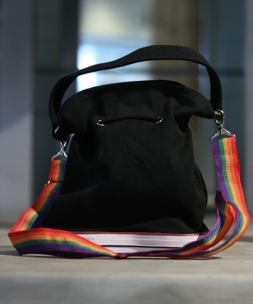 OKERU(オケル)の「OKERU/オケル/別注2way巾着バッグ/C-2(ショルダーバッグ・レディース・ホワイト/ブラック/カーキ・FREE)」の19枚目の写真