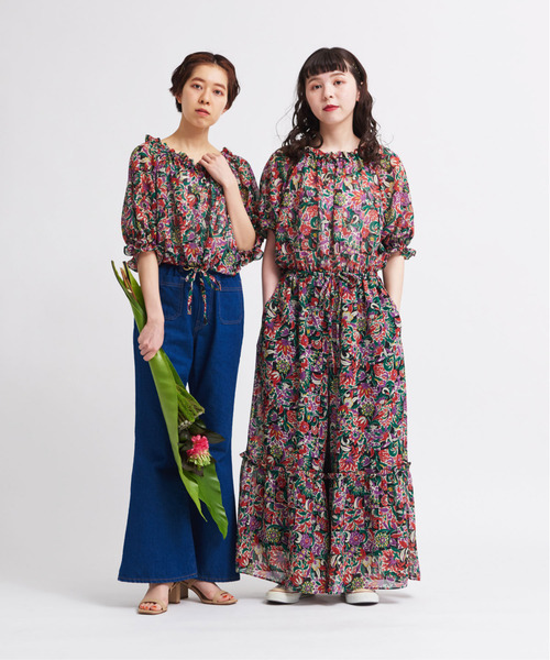 Dot＆Stripes CHILD WOMAN（ドットアンドストライプス　チャイルドウーマン）の「☆エスニックフラワーパフスリーブ ジャンプスーツ（サロペット/オーバーオール・レディース・ブラック・FREE）」の11枚目の写真