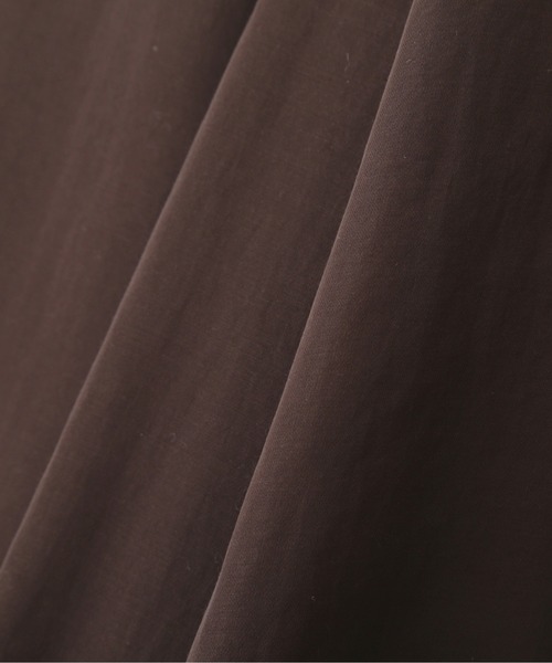 NATURAL BEAUTY BASIC（ナチュラルビューティーベーシック）の「シアーサテンゴアードスカート（スカート・レディース・ブルー/ベージュ/ブラウン・MEDIUM/X-SMALL/SMALL）」の18枚目の写真