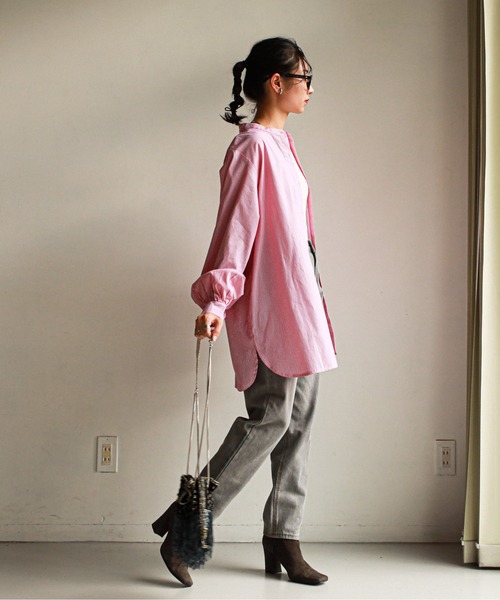 feepur（フェピュール）の「デニム＆ツイルマムパンツ（デニムパンツ・レディース・ブラック/オフホワイト/ブルー/シルバーグレー・SMALL/MEDIUM）」の17枚目の写真