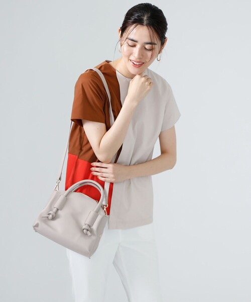 CAST:（キャストコロン）の「ノットハンドルファスナートート（ハンドバッグ・レディース・シルバー/ベージュ・FREE）」の3枚目の写真