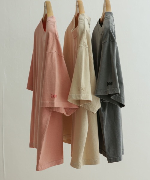 Lee（リー）の「【別注】Lee×DOORS　Tシャツ（Tシャツ/カットソー・レディース・ピンク/チャコールグレー/グリーン/ベージュ・ONE）」の7枚目の写真