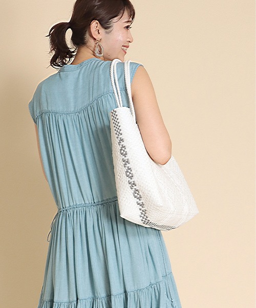 Jines（ジネス）の「Moon Bird☆メルカドバッグSIDE LINE M（ショルダーバッグ・レディース・ブラック/ホワイト・M）」の7枚目の写真