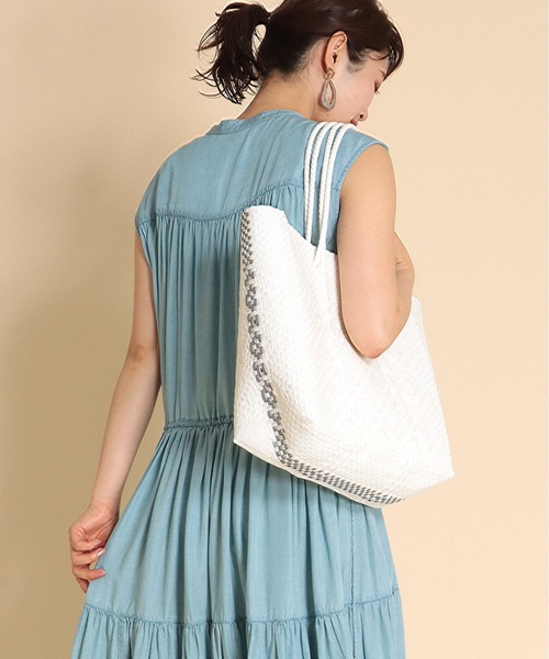 Jines（ジネス）の「Moon Bird☆メルカドバッグSIDE LINE M（ショルダーバッグ・レディース・ブラック/ホワイト・M）」の11枚目の写真