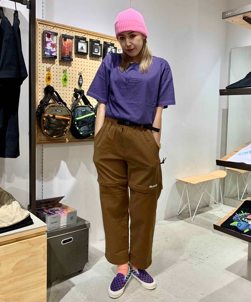 XLARGE（エクストララージ）の「WHITE STITCH EMBROIDERY S/S TEE（Tシャツ/カットソー・メンズ・ブラック/パープル/グリーン・XL/L/M/S）」の18枚目の写真