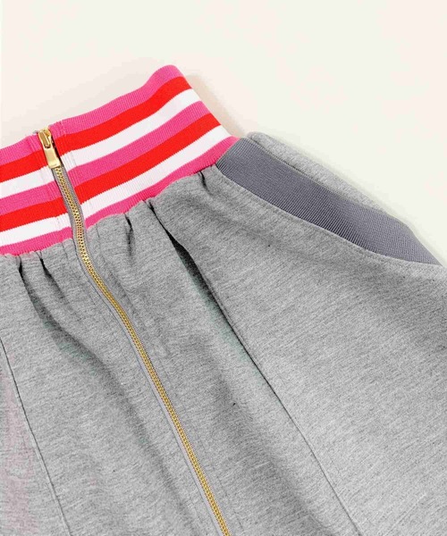 Q（キュー）の「バナルリブミモレスカート（スカート・レディース・ライトベージュ/ライトグレー・MEDIUM）」の4枚目の写真