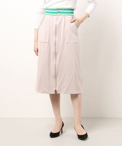 Q（キュー）の「バナルリブミモレスカート（スカート・レディース・ライトベージュ/ライトグレー・MEDIUM）」の10枚目の写真