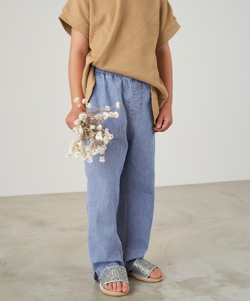 &yam(アンドヤム)の「ライトデニムカットオフデザインサイドスリットイージーパンツ(デニムパンツ・キッズ・ホワイト/インディゴブルー/サックスブルー・120-130cm/130-140cm/110-120cm/140-150cm/150-160cm)」の9枚目の写真