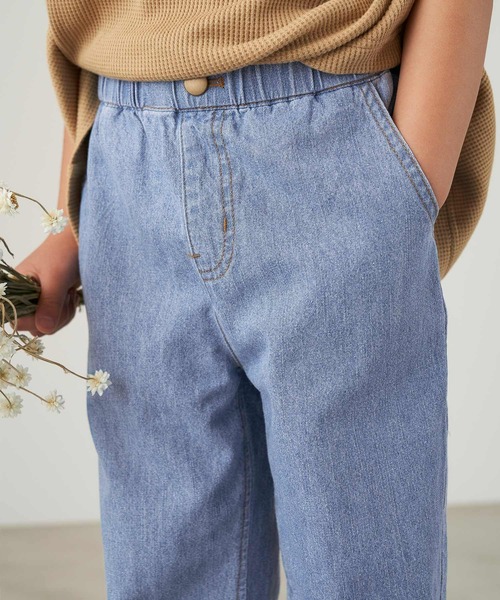 &yam(アンドヤム)の「ライトデニムカットオフデザインサイドスリットイージーパンツ(デニムパンツ・キッズ・ホワイト/インディゴブルー/サックスブルー・120-130cm/130-140cm/110-120cm/140-150cm/150-160cm)」の17枚目の写真