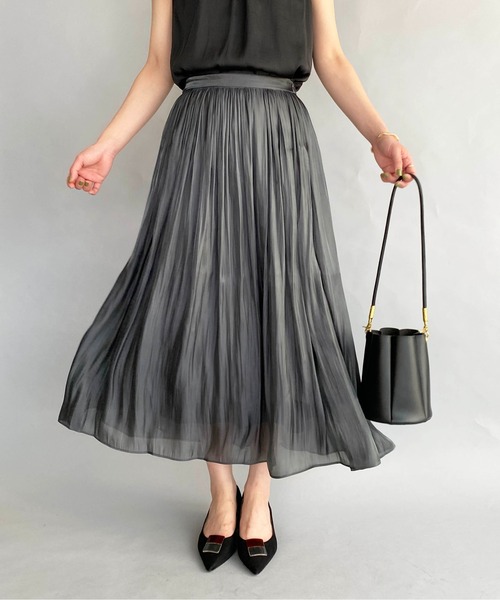 PICCIN（ピッチン）の「メタリックギャザースカート（スカート・レディース・チャコールグレー/ダークグリーン/モカ・M）」の2枚目の写真