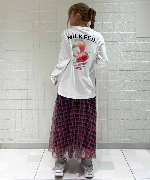 MILKFED.(ミルクフェド)の「LS TEE STRAWBERRY(Tシャツ/カットソー・レディース・ホワイト/ブラック・ONE SIZE)」の14枚目の写真