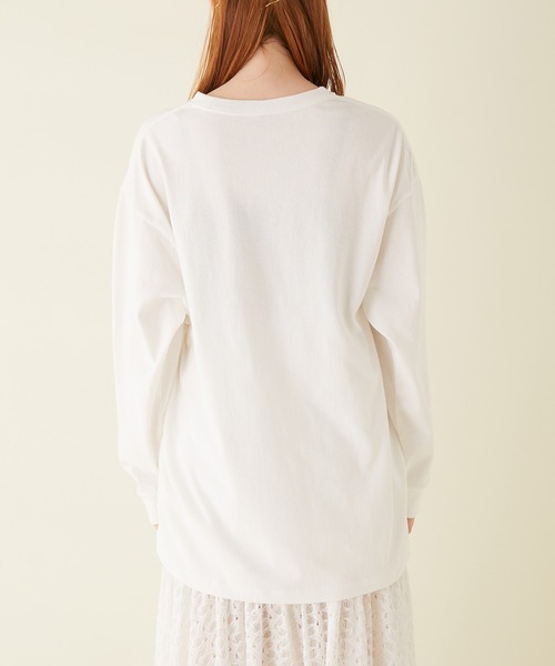 MADEMOISELLE ROPE'（マドモアゼル ロペ）の「TOLIGHT フラワーロングスリーブTシャツ（Tシャツ/カットソー・レディース・チャコールグレー/ホワイト・38）」の9枚目の写真