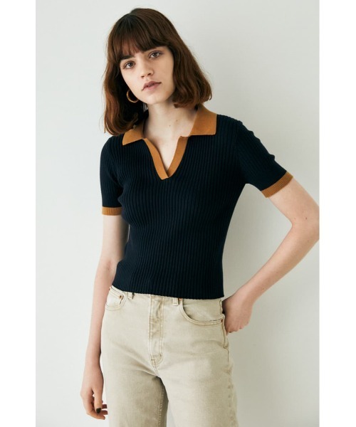 MOUSSY（マウジー）の「RANDOM RIB POLO トップス（ニット/セーター・レディース・カーキ/アイボリー/ネイビー・FREE）」の5枚目の写真
