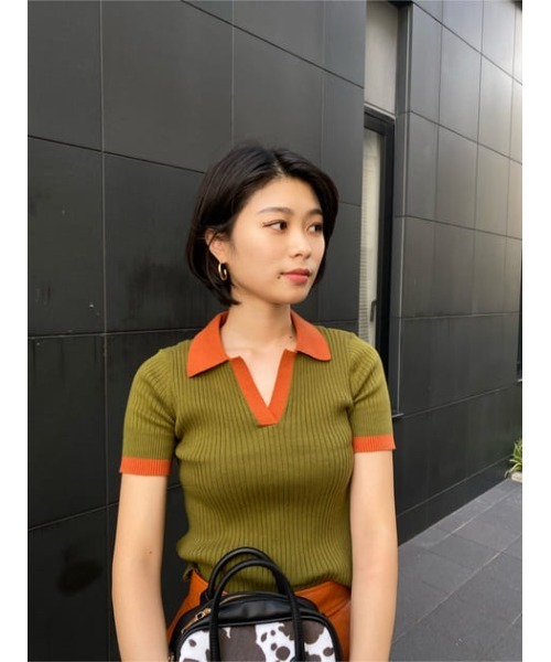MOUSSY（マウジー）の「RANDOM RIB POLO トップス（ニット/セーター・レディース・カーキ/アイボリー/ネイビー・FREE）」の20枚目の写真