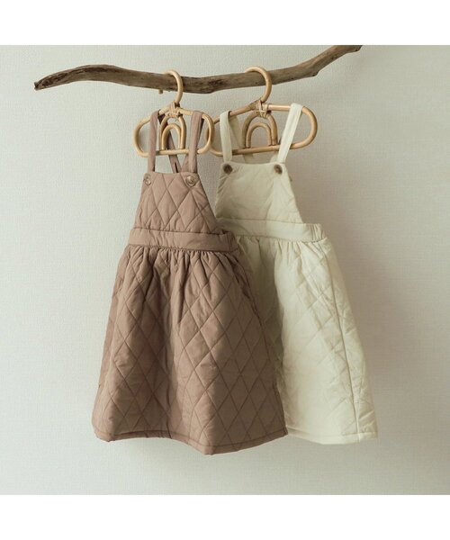 apres les cours(アプレレクール)の「キルトジャンスカ(ジャンパースカート・キッズ・ベージュ/アイボリー・110/120/80/130/100/90/140)」の5枚目の写真