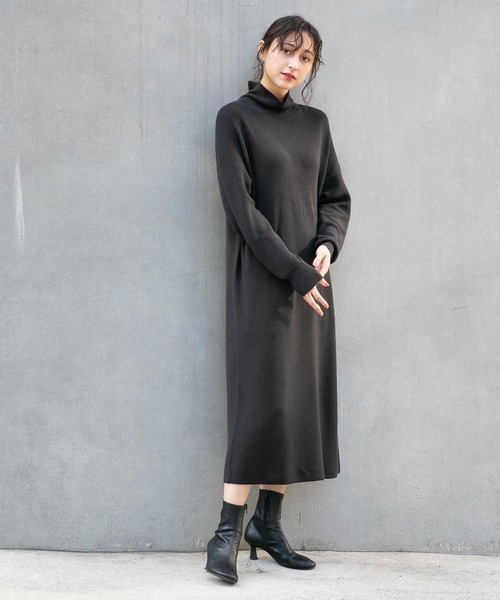 A part by(アパートバイ)の「14GWAcアゼタートルワンピース 254738(ワンピース・レディース・チャコールグレー/ベージュ/グリーン系その他5/パープル系その他5・FREE)」の2枚目の写真