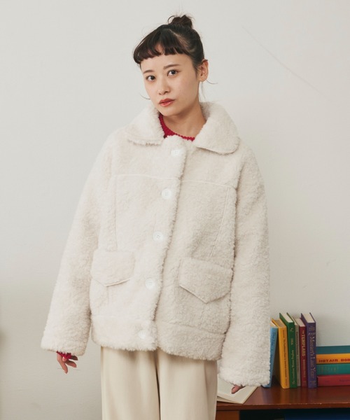 MERLOT（メルロー）の「ボアブルゾン（ブルゾン・レディース・ホワイト/ライトブルー・FREE）」の2枚目の写真