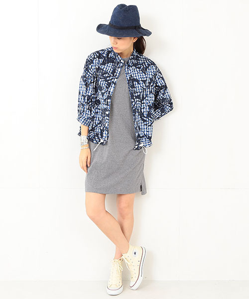 BEAMS BOY（ビームスボーイ）の「◎BEAMS BOY / 裾コード ギンガム プリント ブルゾン（ブルゾン・レディース・グレー/ブルー・ONE SIZE）」の19枚目の写真