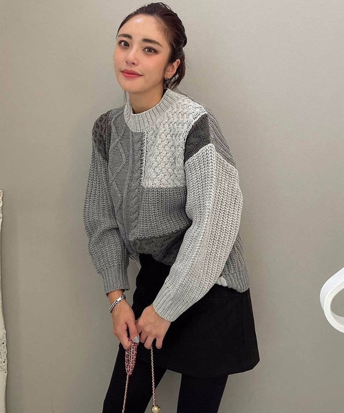 M y u(ミュー)の「【ZOZO限定アイテム】配色パッチワークニット(ニット/セーター・レディース・ベージュ/グレー・FREE)」の11枚目の写真