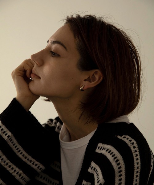 marjour（マージュール）の「HOOP EARRING（イヤリング・レディース・シルバー/ゴールド・FREE）」の17枚目の写真