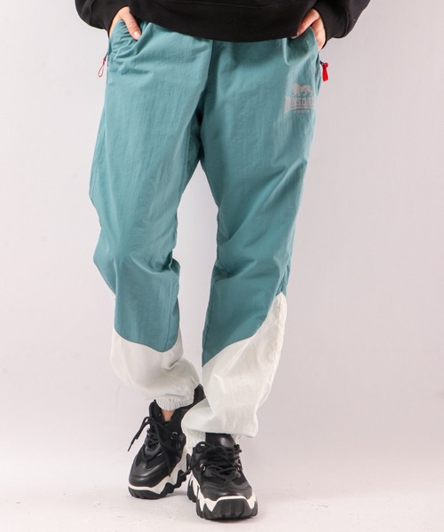 LONSDALE（ロンズデール）の「LONSDALE 裏メッシュ ナイロンワッシャー クレイジー切替 トラック ジョガーパンツ（その他パンツ・メンズ・ホワイト/ブラック/ブルーグリーン・LL/M/L）」の17枚目の写真