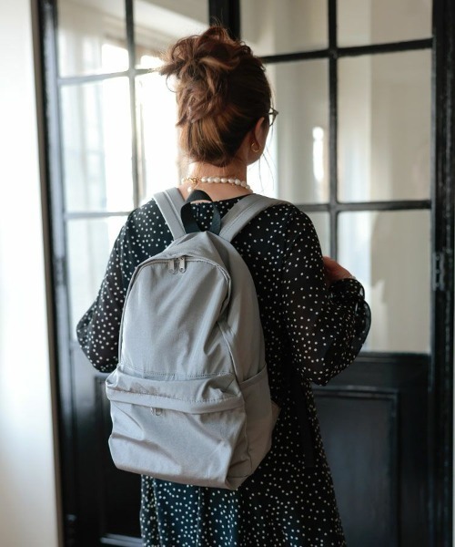 DONOBAN（ドノバン）の「洗えちゃうリュック（バックパック/リュック・レディース・ライトグレー/ブラック/ベージュ/カーキ・F）」の13枚目の写真