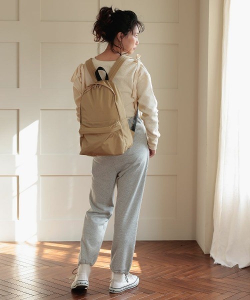 DONOBAN（ドノバン）の「洗えちゃうリュック（バックパック/リュック・レディース・ライトグレー/ブラック/ベージュ/カーキ・F）」の12枚目の写真