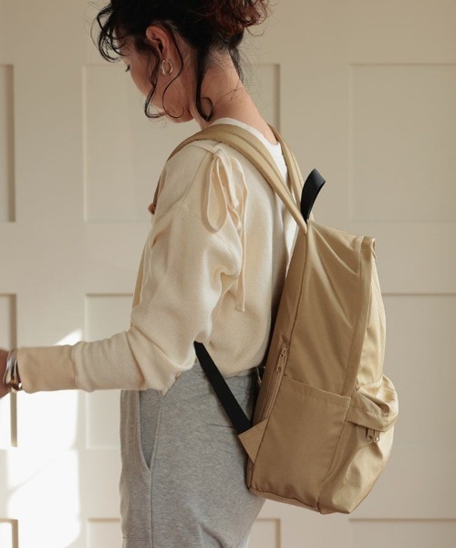 DONOBAN（ドノバン）の「洗えちゃうリュック（バックパック/リュック・レディース・ライトグレー/ブラック/ベージュ/カーキ・F）」の11枚目の写真
